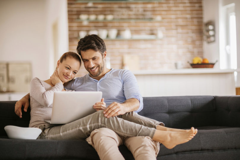 Združene prednosti fiksne in mobilne povezave do interneta