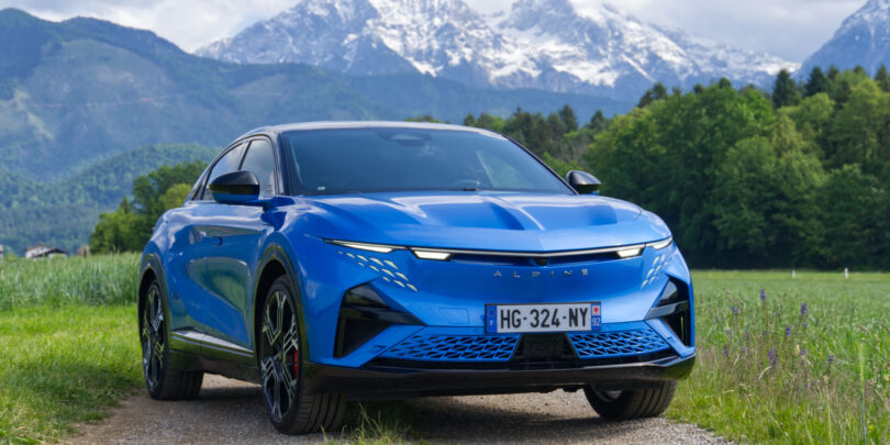 PRVIČ VIDENO Alpine A390: Ne odpišite ga prehitro, ko boste pogledali cenik