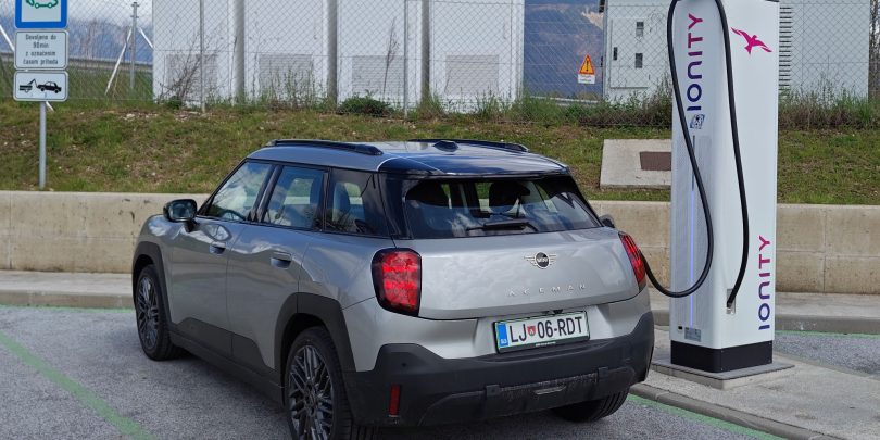 Subvencije za električna vozila ta čas na voljo le podjetjem, za fizične osebe kmalu nov razpis