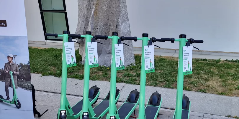 Ni dovolj samo priti in se potem pretvarjati, da je vse v najlepšem redu
