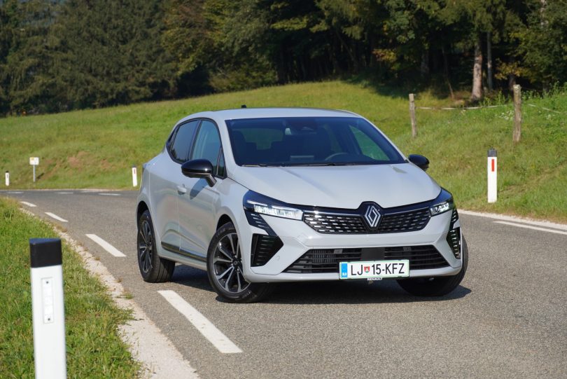 Prenovljeni Renault Clio: Pokončno upiranje transformaciji