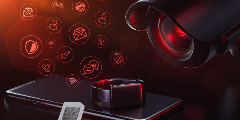 NEDELJSKI NASVET: Telefon ne prisluškuje, ker mu ni treba