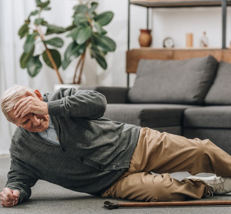 NEDELJSKI NASVET: Da bodo starši varni, vi pa mirni, jim predlagajte to storitev!