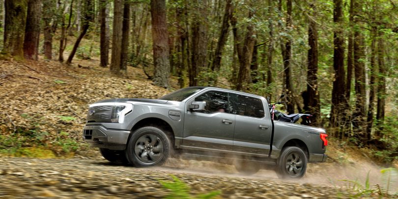 Ford F-150 Lightning je električni pickup, ki so ga inženirji izkoristili na pravi način