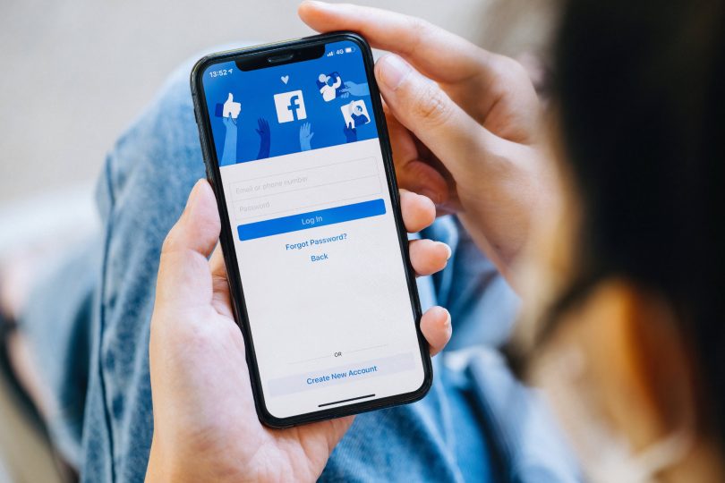 Naročnina na Facebook brez oglasov je še en poskus, kako pretentati pravila EU