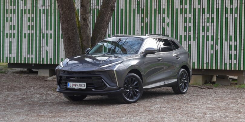 KRATKI TEST Forthing T5 Evo: Zanimiva toplo-hladna izkušnja!