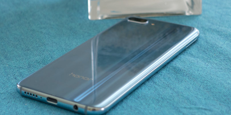 Honor 10: Take rabimo, a brez programske navlake