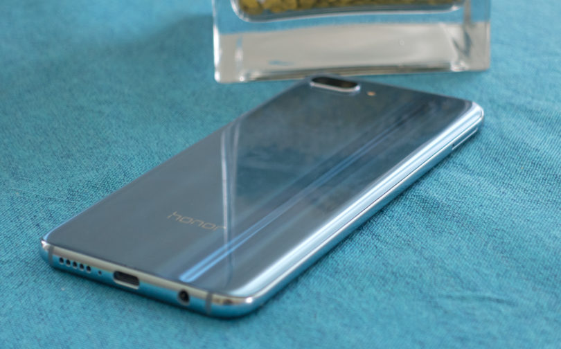 Honor 10: Take rabimo, a brez programske navlake