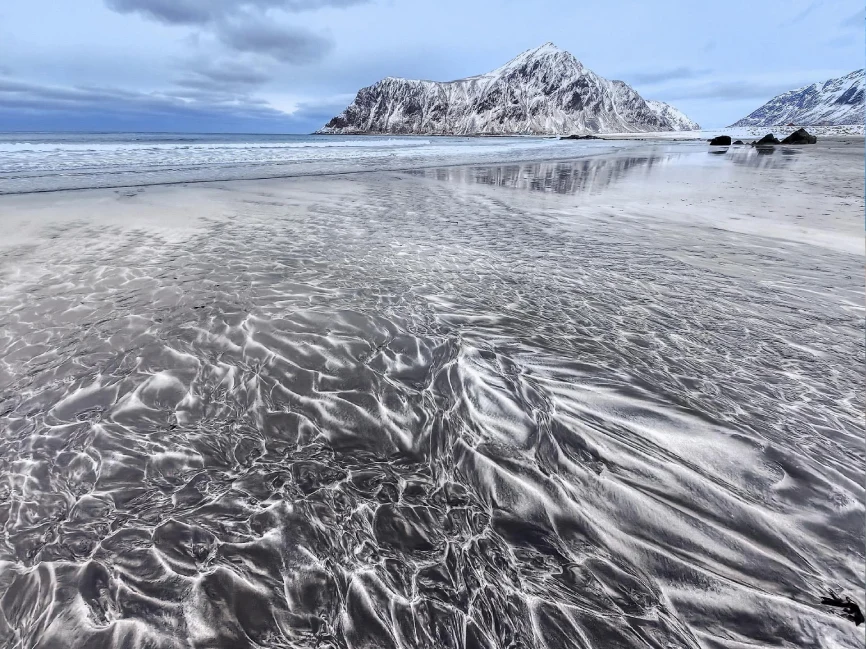 Andreja Ravnak med nagrajenci natečaja Huawei XMAGE!