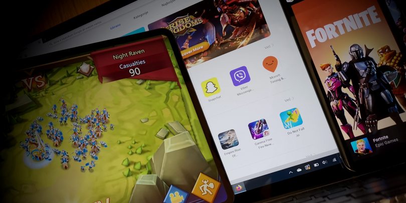 Svet e-športa na dosegu roke s Huaweijevim digitalnim pomočnikom