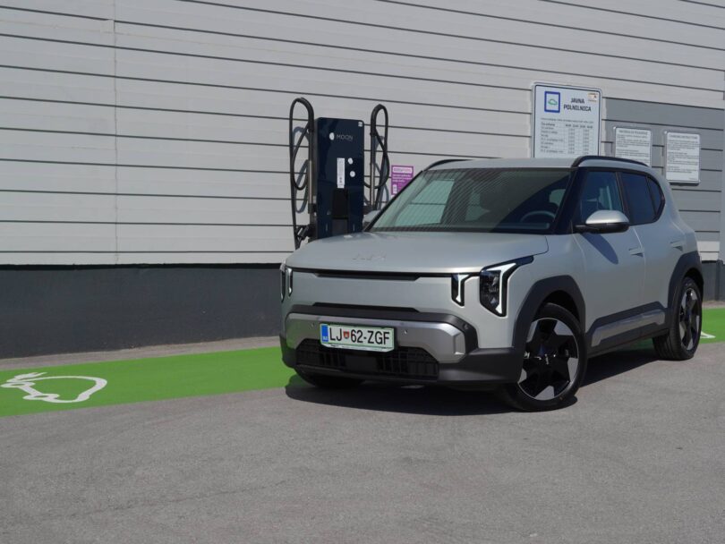 PRVI VTIS KIA EV2: Znotraj večji kot je videti od zunaj
