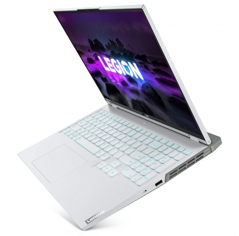 Lenovo za 2021 igričarjem ponuja zmes znanega in preizkušenega ter malce drugačnega