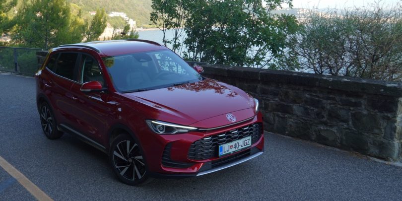 MG ZS Hybrid+: Bil bi mnogo boljši, če bi vse delovalo, kot mora!