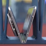 Kdo ali kaj sploh še lahko reši prepogljive telefone?