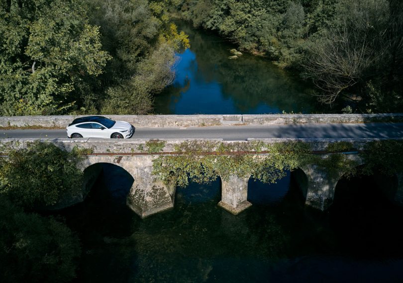 Nekaterim bi 700 km dosega z enim polnjenjem res prišlo prav, večina pa toliko ne potrebuje niti enkrat na leto