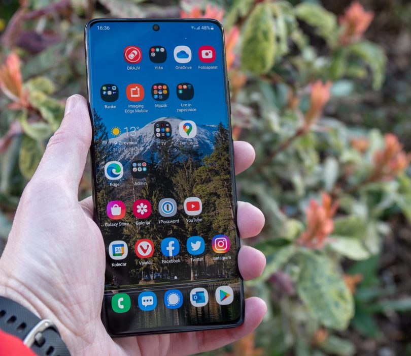 Kakšne so dejanske razlike med zasloni OLED v telefonih?