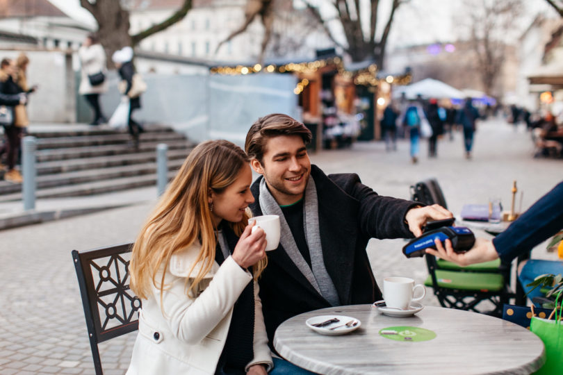 NLB je osredotočena na stranke in sodobne storitve