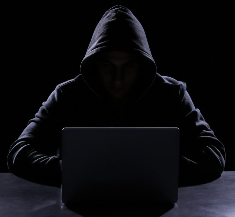 NEDELJSKI NASVET: Google svari in zapoveduje, da takoj spremenite geslo