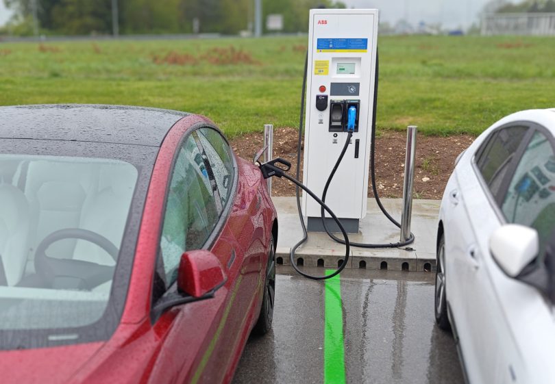 Lidl po novem s plačljivimi polnilnicami na veliko več lokacijah (#video)