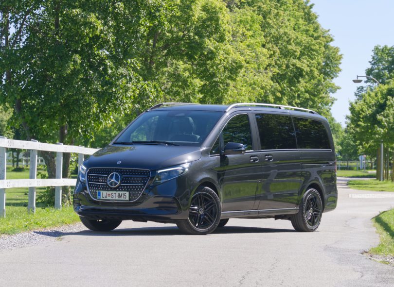 PRVIČ VIDENO Mercedes-Benz Razred V: Kombiji dobivajo tehnologijo iz osebnih avtomobilov