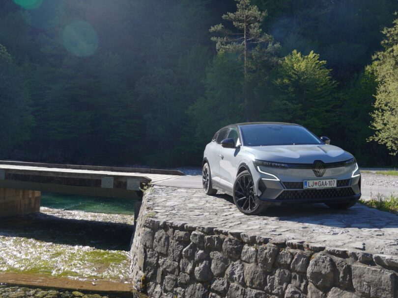 ODKLOP Megane E-Tech Electric: Začetnemu navdušenju je sledil hladen tuš!