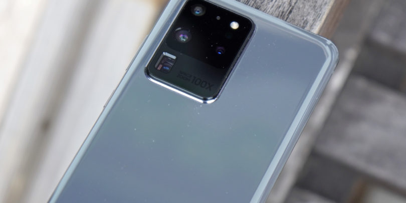 Samsung Galaxy S20 Ultra: Pretiran pomp s stokratnim zumom
