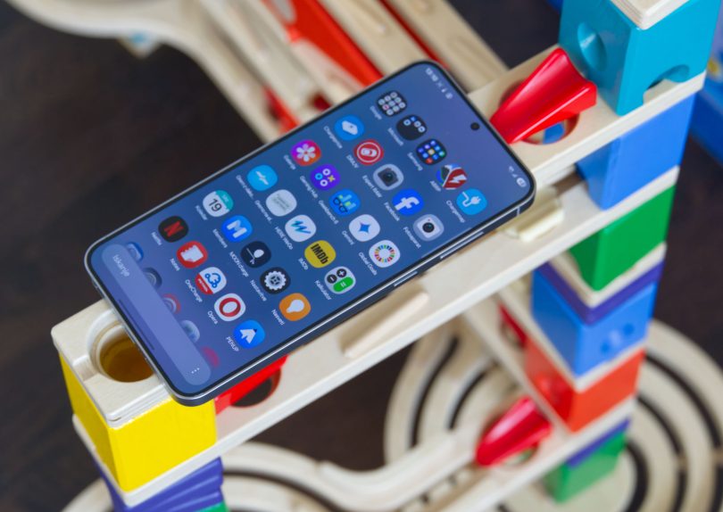 Samsung Galaxy S25+: Skrajni čas je, da Korejci znova z nečim zbudijo našo pozornost