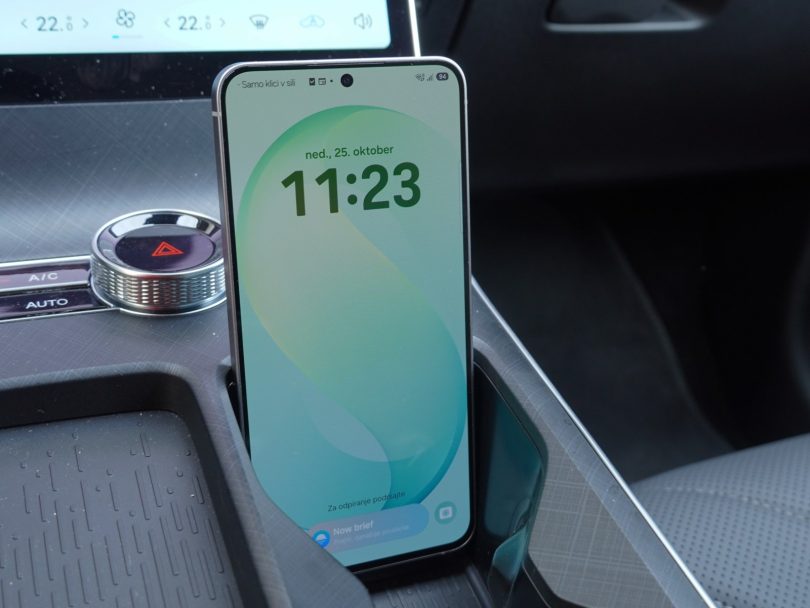 SAMSUNG Galaxy S26 FE: »nadgrajen lanski sneg?«