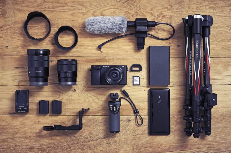 Kakšne so razlike med fotoaparati iz Sonyjeve družine a6x00 in kateri je za koga?