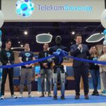 Telekom z avantgardnim konceptom »People First«