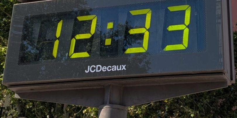 Večina se zaradi električnega mrka ni pretirano razburjala