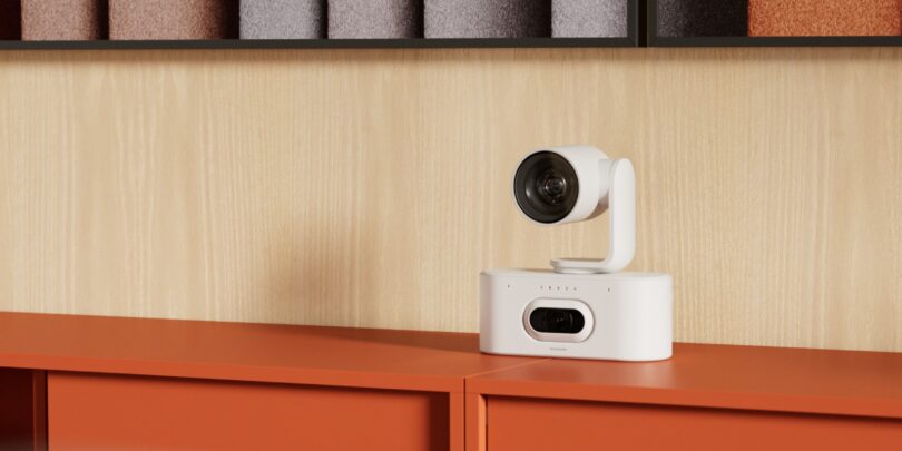 Logitechova diskretna inteligenca za velike sestanke