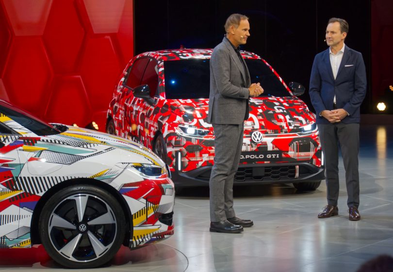 Kitajska prehiteva, Evropa »vrača udarec,« a v ozadju lobira za vrnitev v stare čase