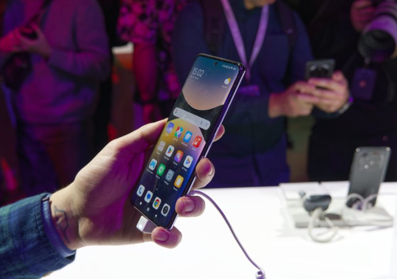 Xiaomi po desetletju znova prvi, Apple komaj peti, Samsunga nikjer