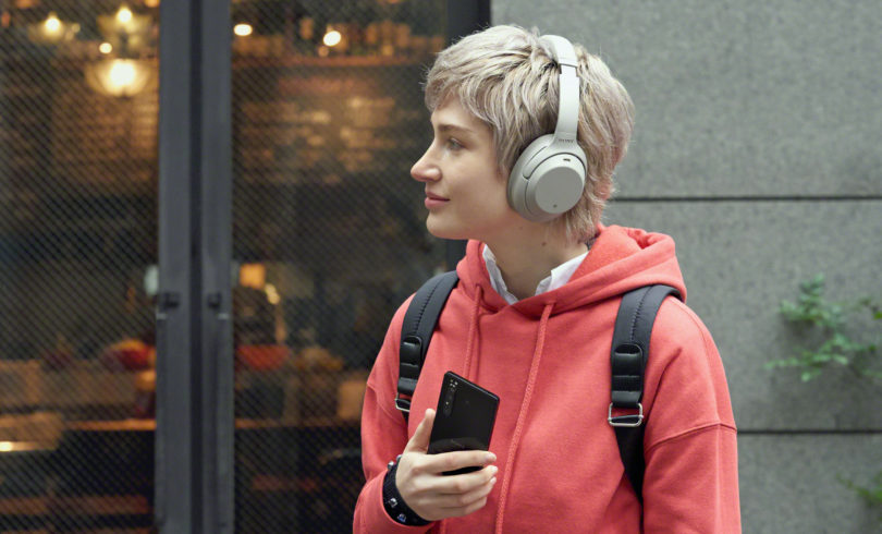 Sonyjevi telefoni na papirju znova obetajo, naj se tokrat poklopi še realnost