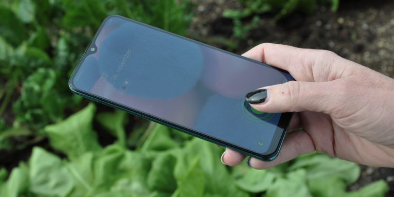 Galaxy A30s: Konju za »300 evrov« ne gledaš vsakega zoba …!