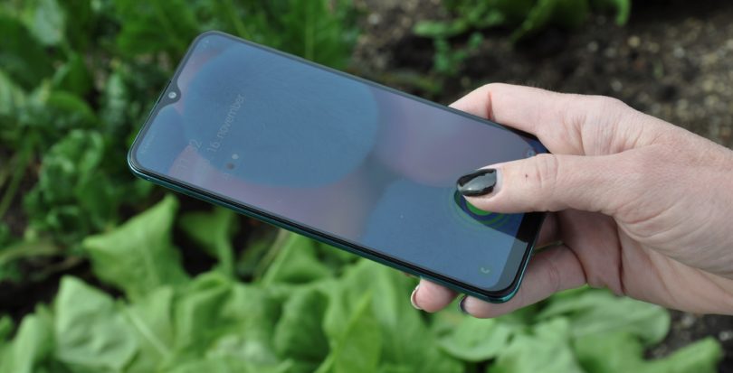 Galaxy A30s: Konju za »300 evrov« ne gledaš vsakega zoba …!