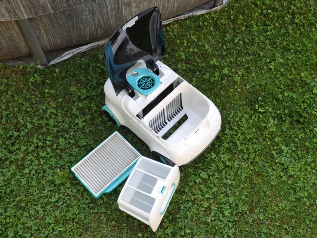 bazenski robot Aiper Scuba L1