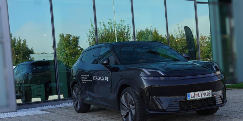 PRVIČ VIDENO Lynk & Co 08: Ali potrebujemo hibrida z 200 kilometri električnega dosega?