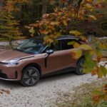 Lynk & Co 08: Vozno prijetna in prostorna »POJOČA SKRINJICA« (#video)
