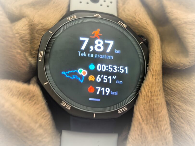 Koliko lažejo ure pri merjenju razdalj?