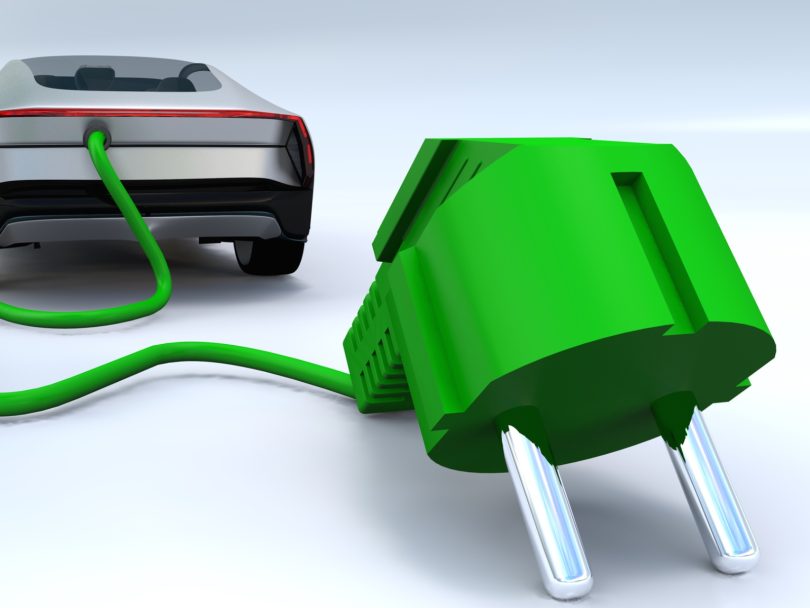 Mita, da imamo premalo električne energije za polnjenje vozil, ni težko zavrniti
