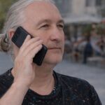 NEDELJSKI NASVET: Bi morali tudi mi zalepiti kamere telefona?