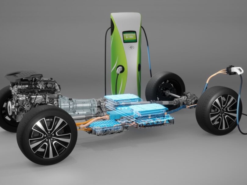 NEDELJSKI NASVET: Od kod pravljične porabe pod dvema litroma pri priključnih hibridih?