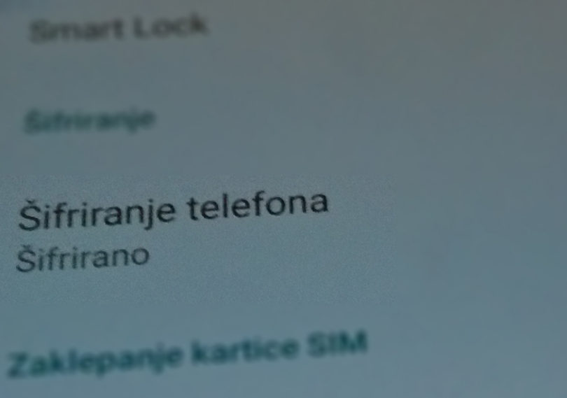 Državna uprava naj le šifrira