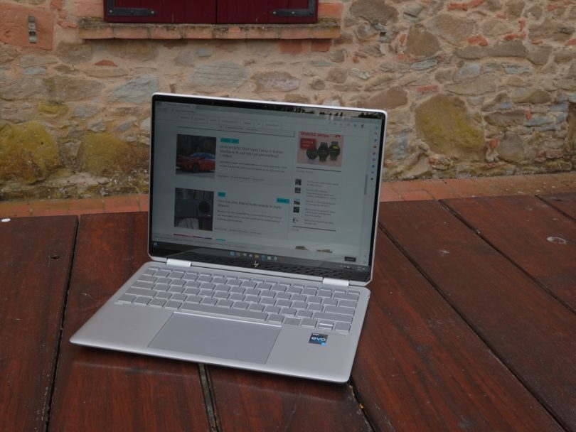 HP Spectre x360: Vse dobro, a zagodla mu je sivina