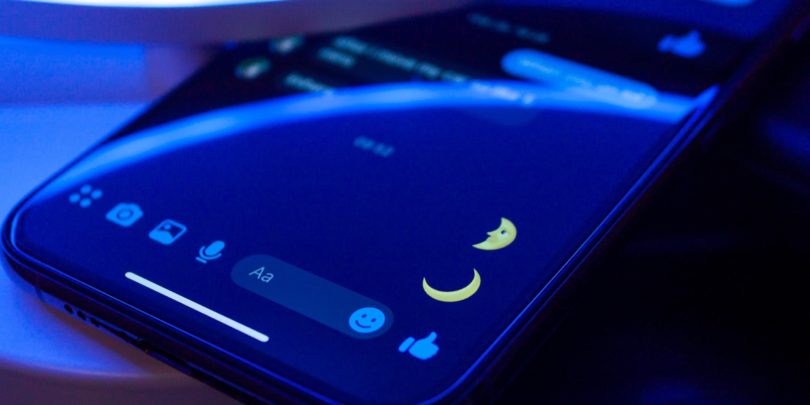 Ker je večina zaslona črnega, potem gotovo pokuri manj