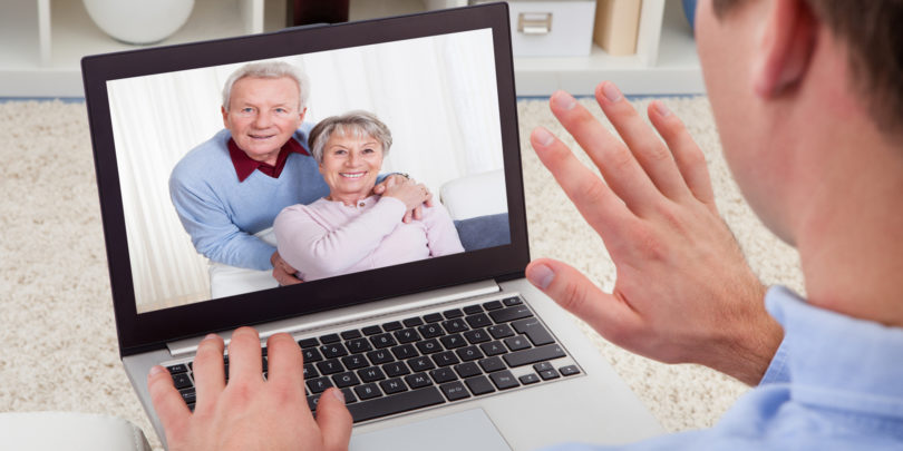 NEDELJSKI NASVET: Video konference so za nedružabne, a v krizi tudi hudič muhe žre!