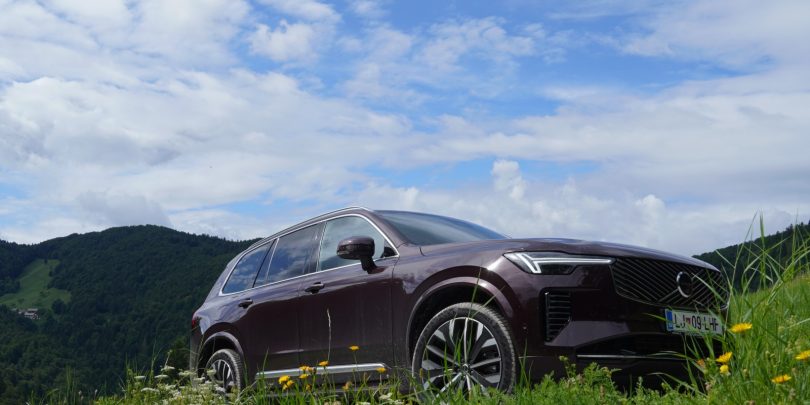 ODKLOP Volvo XC90 B5 AWD: Ves čas mi je odzvanjalo v ušesih