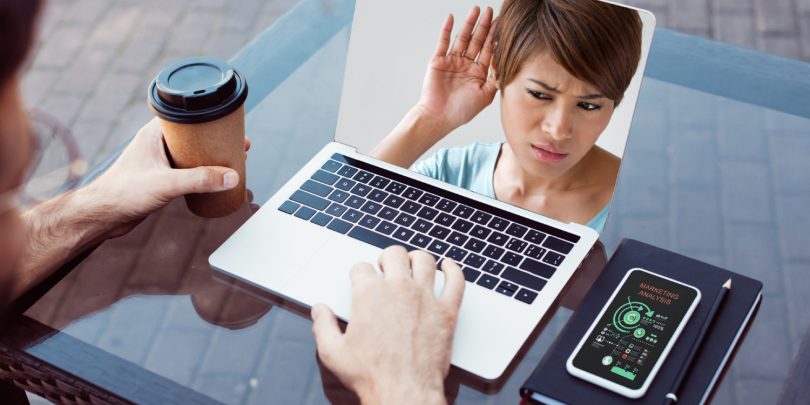 NEDELJSKI NASVET: To lahko narediš, da zaradi zvoka spletni klepet ne bo polomija!